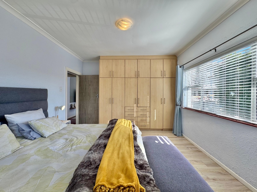 2 Bedroom Property for Sale in Kenilworth Western Cape
